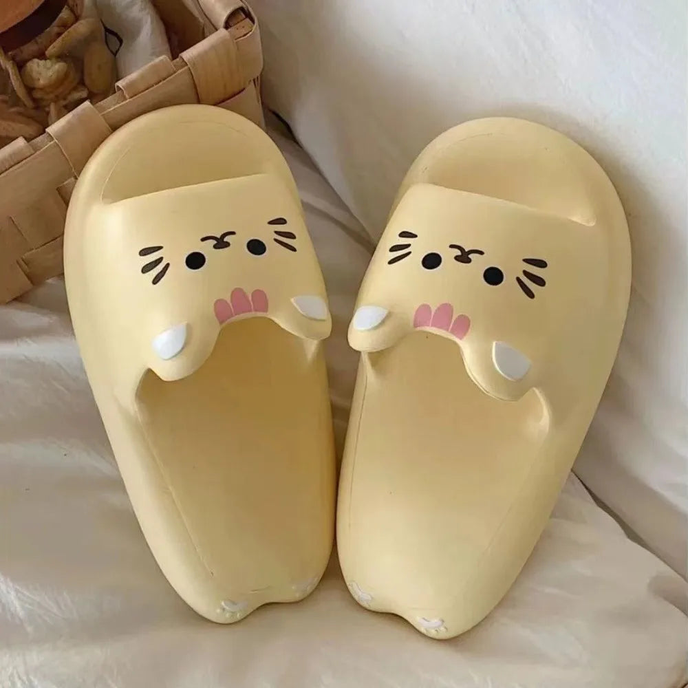 Lovely Cartoon Cat Pig Slippers Cute Anti-slip Kawaii Slippers Women Soft Sole Beachwear Shoes Slides Sandals Ladies