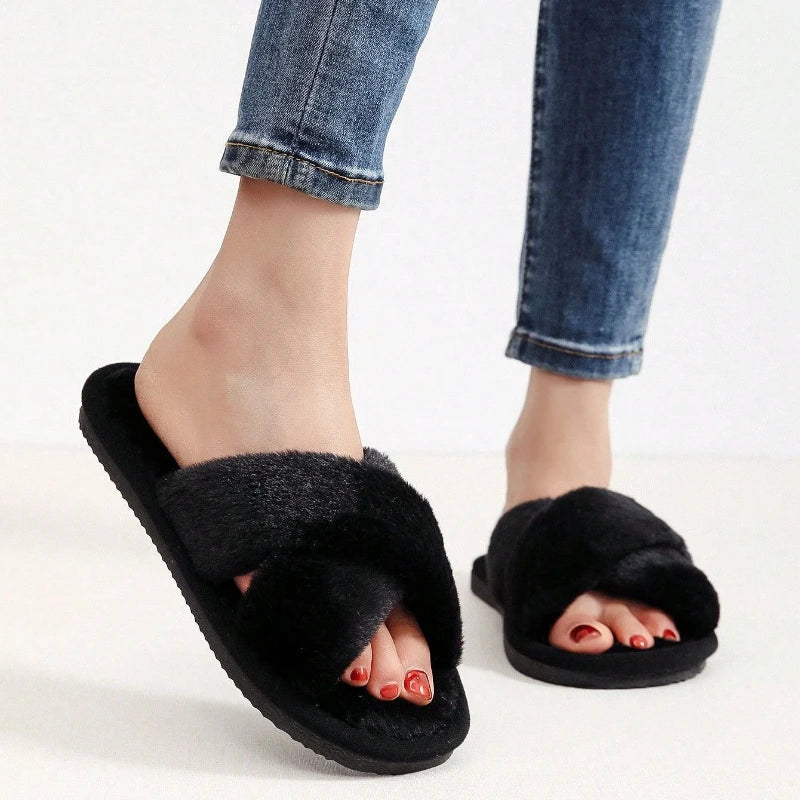 Fashion Cross Strap Fur Slippers Women Indoor Light Warm Plush Home Slippers Woman Faux Fur Flat Heel Couple Slides Plus Size 43