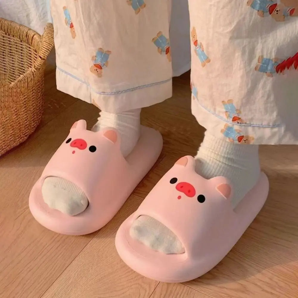 Lovely Cartoon Cat Pig Slippers Cute Anti-slip Kawaii Slippers Women Soft Sole Beachwear Shoes Slides Sandals Ladies