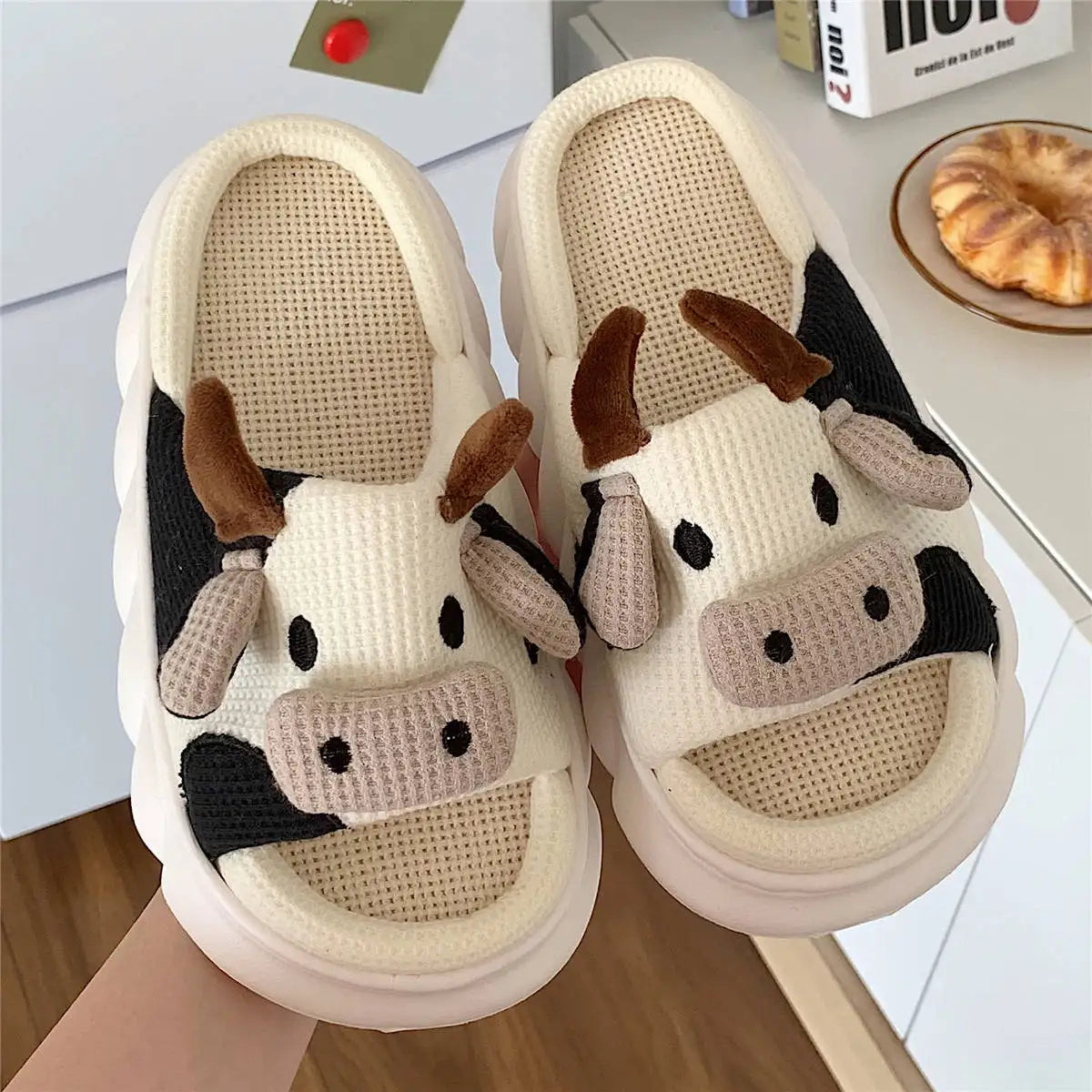 Home Linen Slipper for Women Cute Bunny Clouds Flip Flops Female Design Cozy Shoes Slides Four Season Platform Couples Sandals