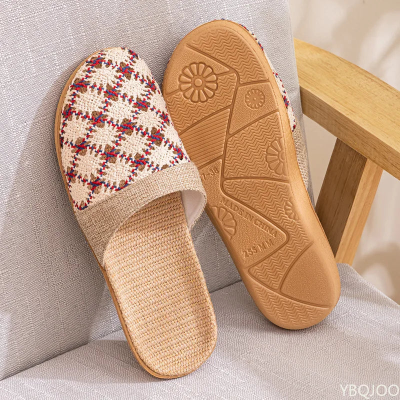 Summer Anti-slip Light Weight Breathable women shoes Fashionable versatile women shoes Women Indoor minimalist comfort Slippers