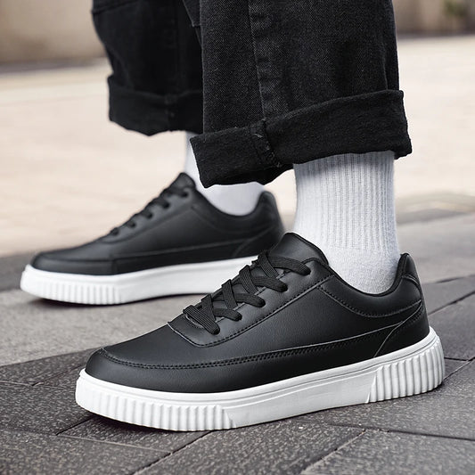 MAEDEF White Sneakers Men Skateboard Shoes Woman Casual Flats Shoes Lightweight Breathable Sport Shoes for Men Women Footwear