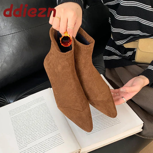 New Fashion Fur Women Ankle Boots With Plush Shoes Pointed Toe Female Warm Footwear Flock Ladies Short Boots Zippers Shoes