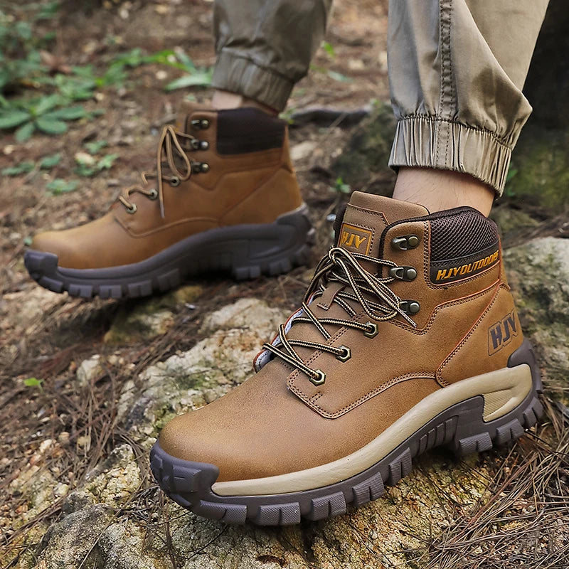 New Outdoor Training Hiking Footwear Men's High Top Sports Shoes Autumn and Winter Large Work Boots 39-47