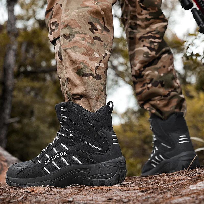 High-top Boots Men Shoes Comfortable Casual Outdoor Hiking Shoes Men Breathable Hiking Shoes Thick-soled Combat Boots men