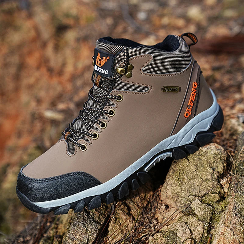 Large Size Outdoor Ankle Boots Men Snow Boots Black Casual Leather Boots Boys Winter Cowboy Footwear Hiking Shoes Warm Plush