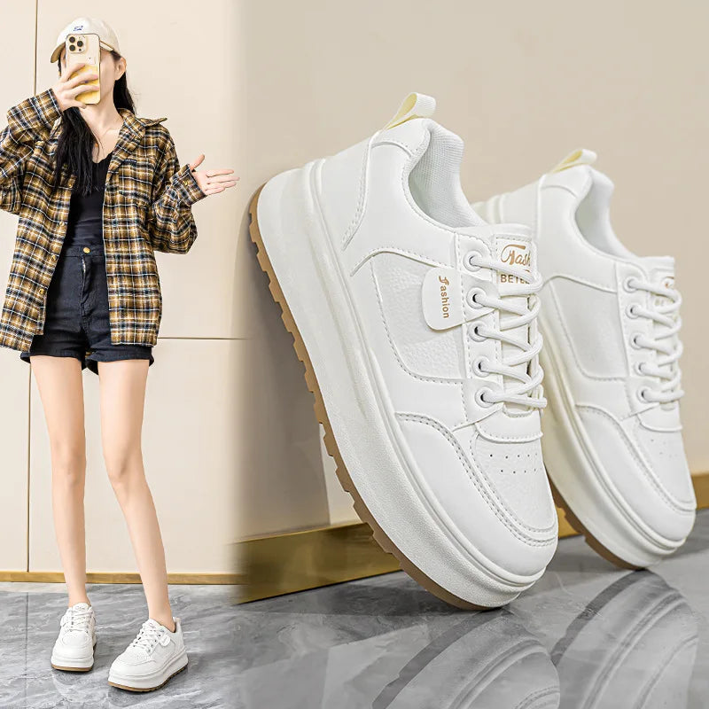 Breathable white sneakers in Korean style, versatile thick-soled height-increasing sports and casual sneakers, trendy shoes