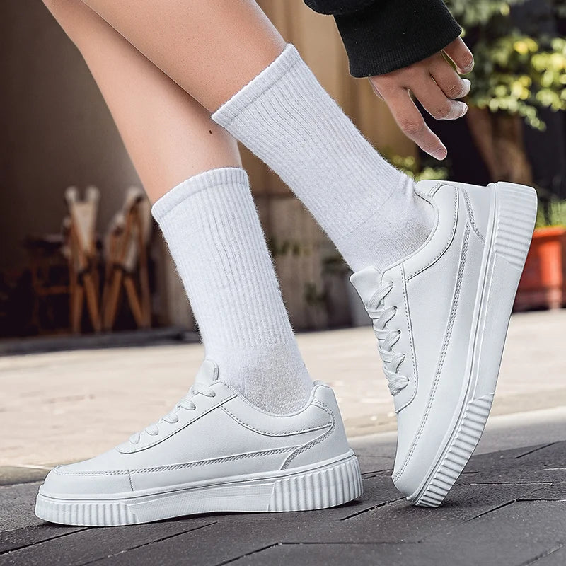MAEDEF White Sneakers Men Skateboard Shoes Woman Casual Flats Shoes Lightweight Breathable Sport Shoes for Men Women Footwear