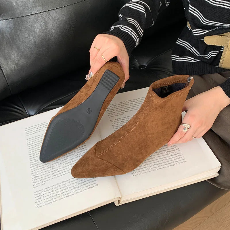 New Fashion Fur Women Ankle Boots With Plush Shoes Pointed Toe Female Warm Footwear Flock Ladies Short Boots Zippers Shoes